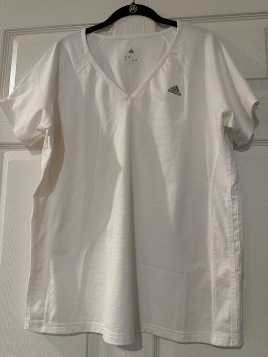 adidas Tops - Adidas White V-Neck Short Sleeve Activewear T-Shirt Women’s Size L Polyester Spa